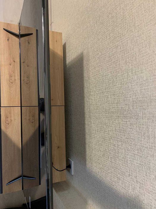 Samsung 45" 4K Smart TV T2 стильний безрамковий з кріпленням подарунок