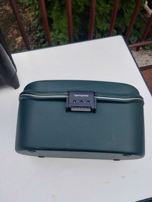 kuferek samsonite