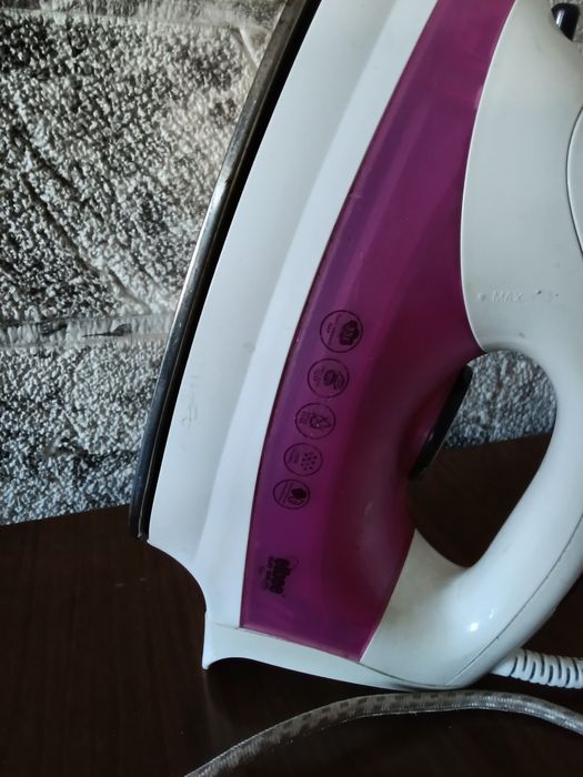 Праска електрична Elbee