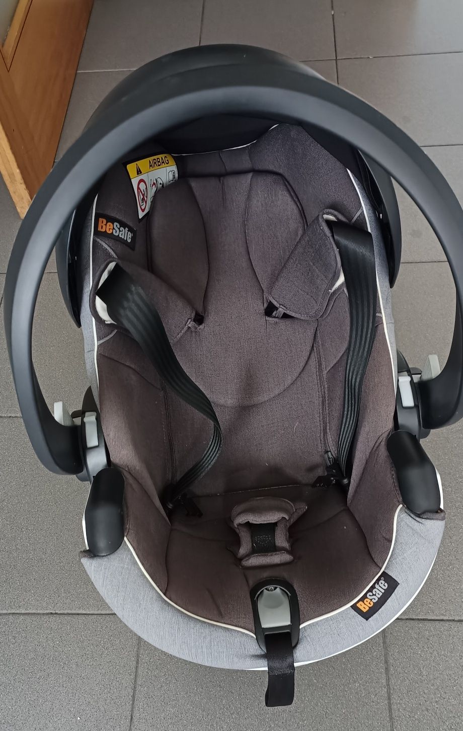 Ovo e base isofix Besafe