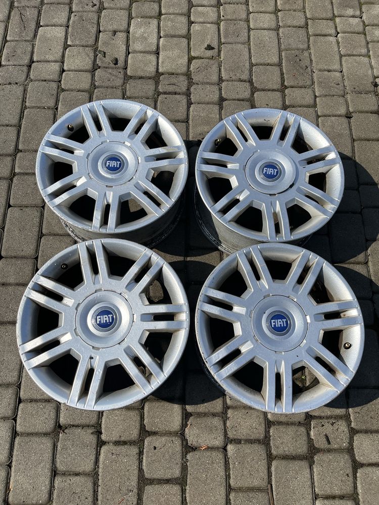 Alufelgi 4x98 16 cali Fiat Punto Stilo Fiorino Palio Linea Tipo Strada