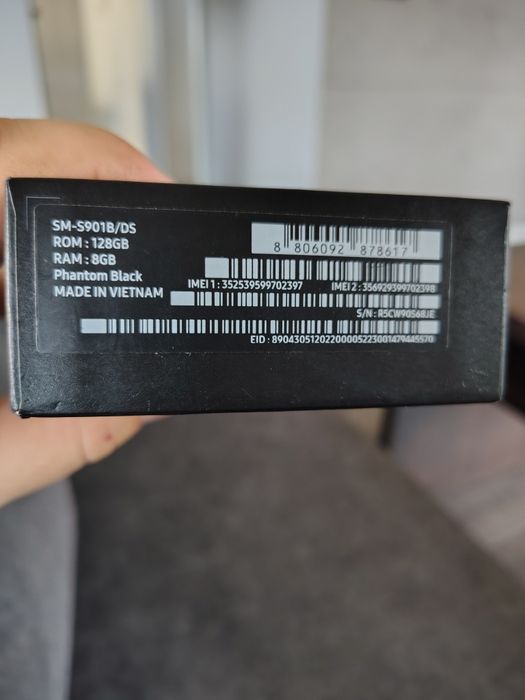 Samsung Galaxy S22 5G 8+128 Black jak nowy!!!
