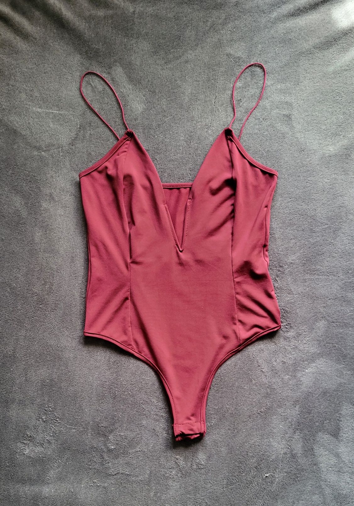 Burgundowe body rozmiar s