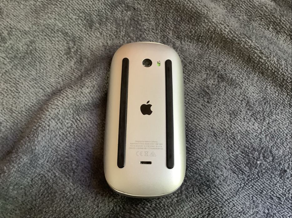 Мишка Apple Magic Mouse