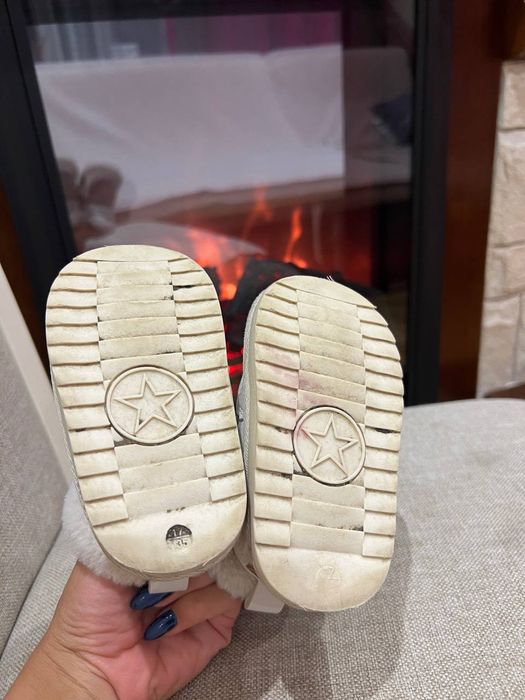 Угги, зимові ботінки