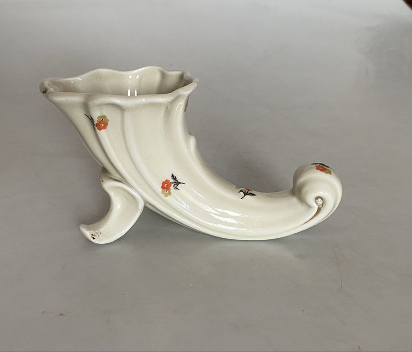 Przedwojenny Ćmielów wazon róg obfitości