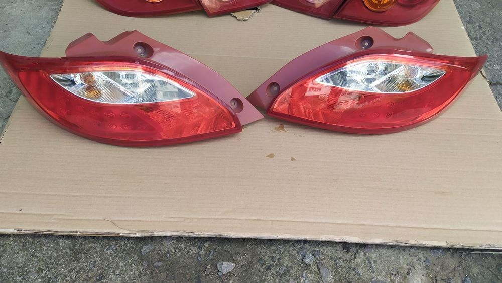 Стопи Мазда 2 3 фонар стоп задня фара фонарь