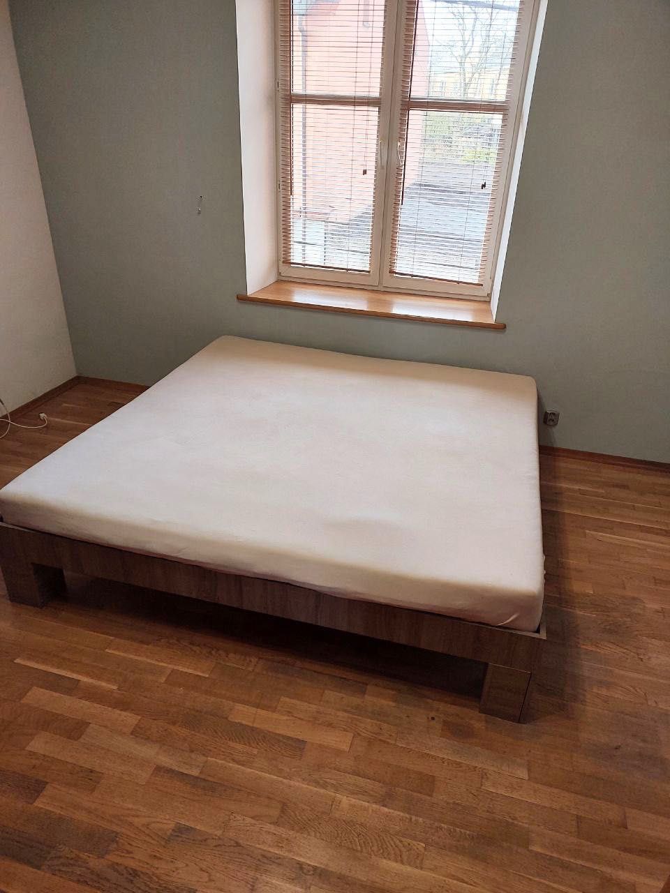 Sprzedam łóżko | 200х200 | Zgierz