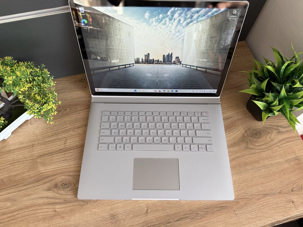Surface book 3 Gen 15" 3k Сенсорний ! -16/256 SSD i7 GTX 1660Ti 6 Gb~
