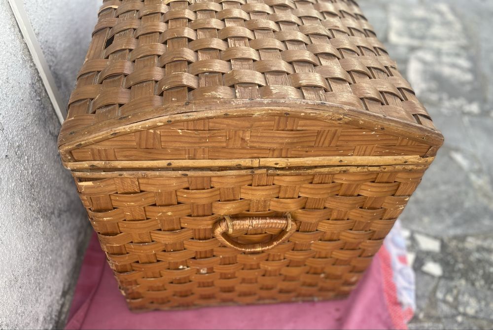 Cesta grande em forma de bau com pegas