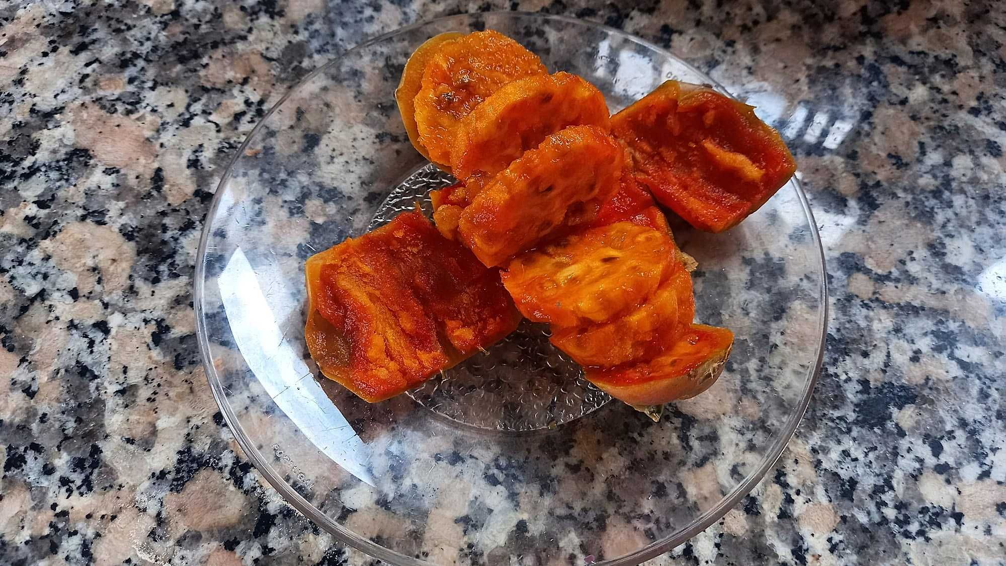 Figos da Índia polpa vermelha e laranja