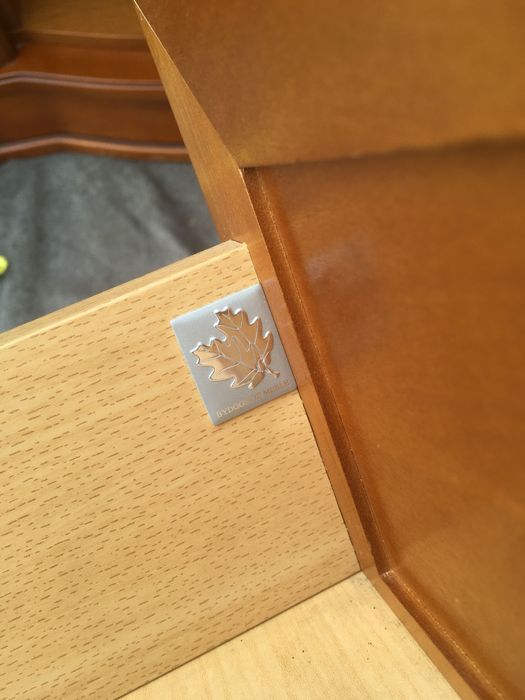 Стильний комод Moritz Latzke Ingmar Черешня меблі