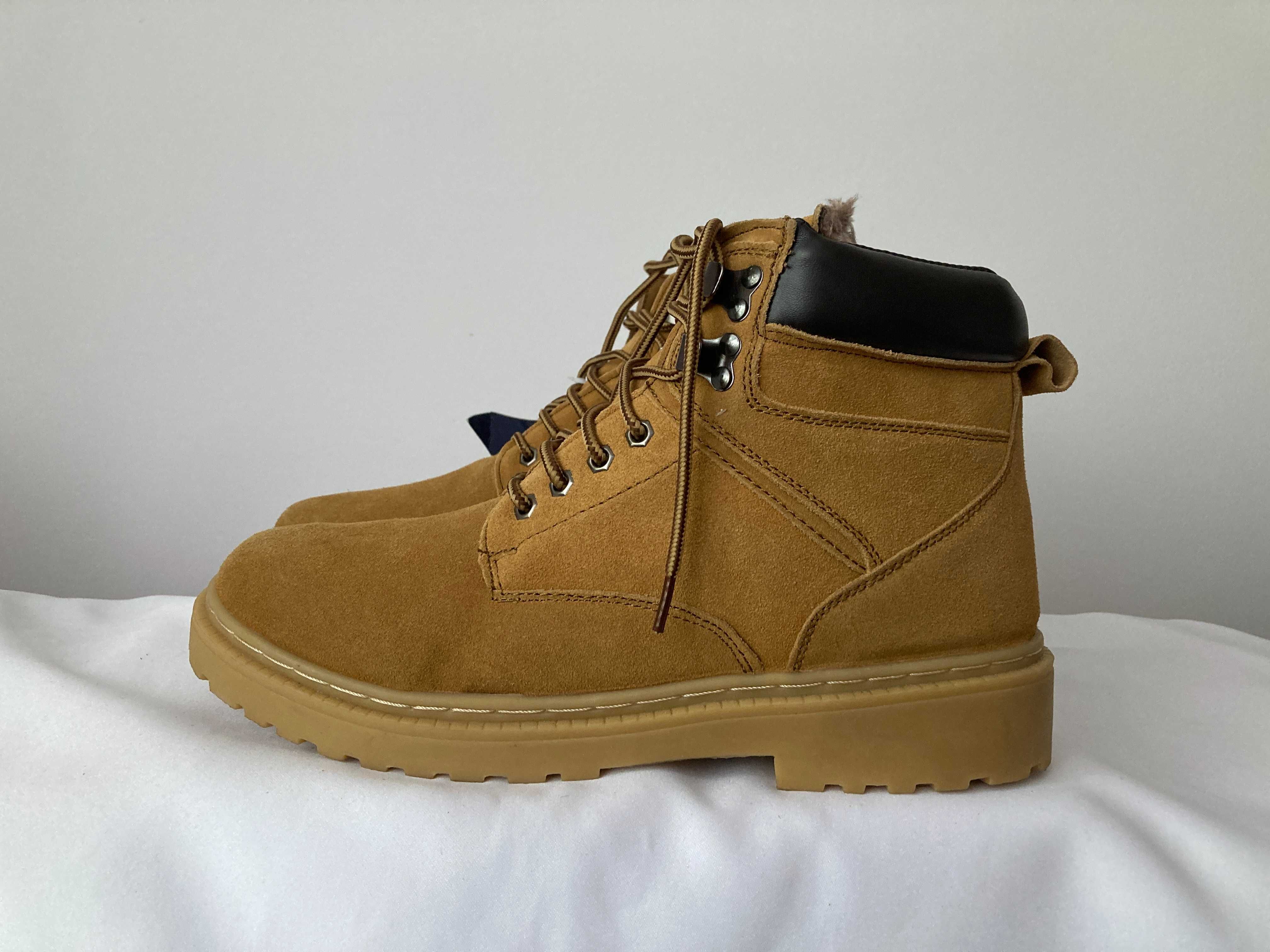 Wyprzedaż  Skórzane kozaki  męskie roz 45 wkładka 29 cm