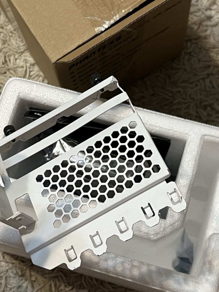 Вертикальний тримач Phnteks Vertical GPU Bracket , райзер