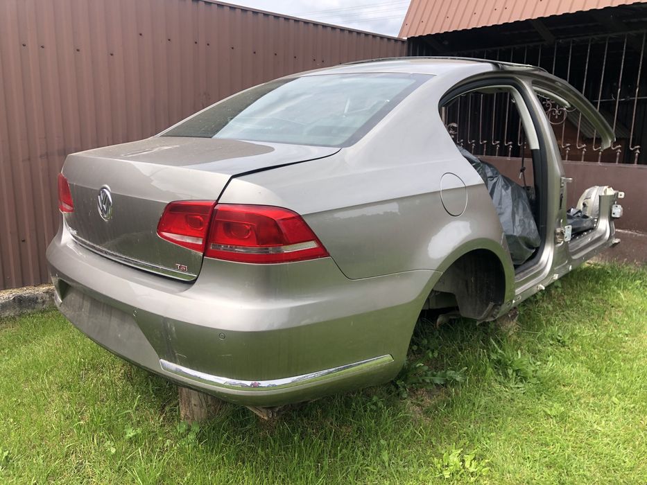 VW Passat B7 Розборка  LC8Y Ляда Пассат В7