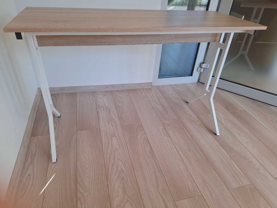 Sprzedam stoik - biurko