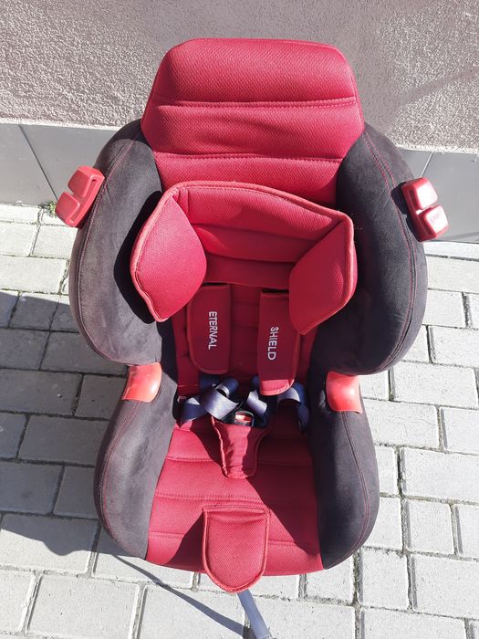 Автокрісло Eternal Shield ES01-T25 (9-25 кг) та Бустер RoRo (22-36 кг)