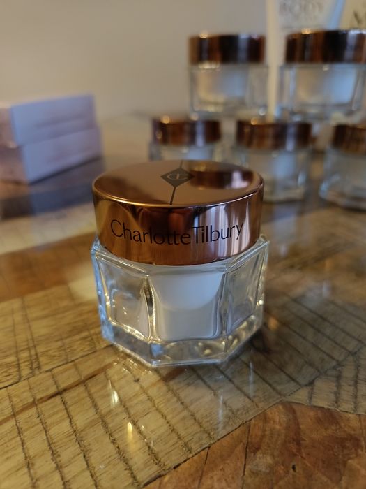 Charlotte TILBURY magic cream 30 ml