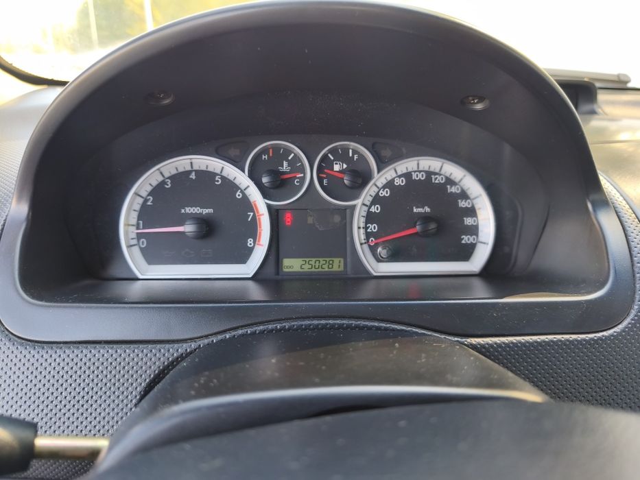 Продам Chevrolet Aveo 1.5 газ кондицiонер