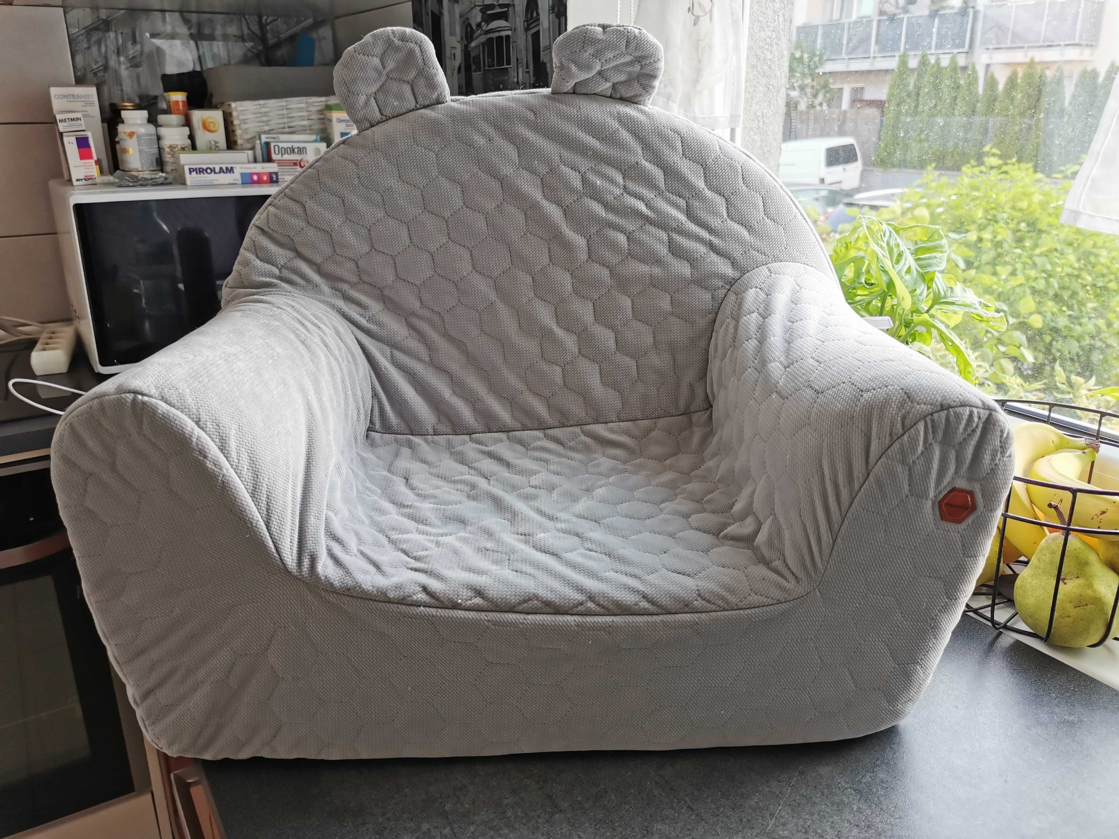 Fotelik dla dziecka - szary velvet