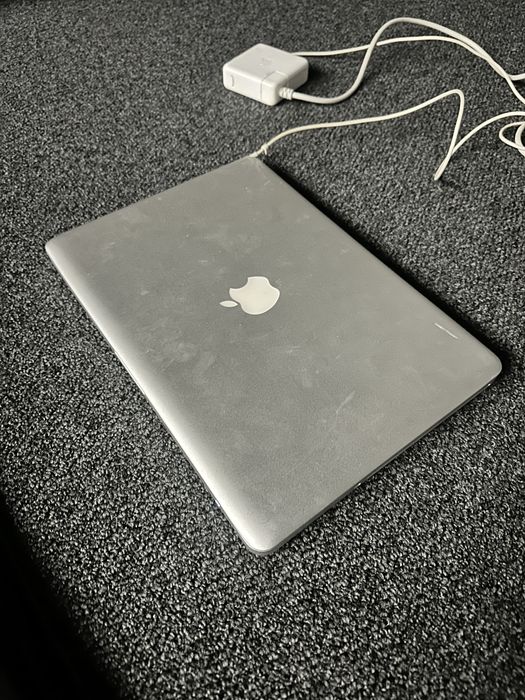 Macbook pro 2009