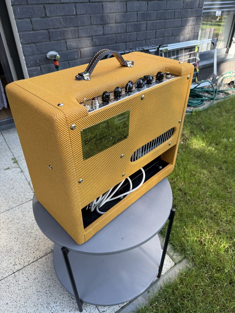 Combo gitarowe Fender Blues Junior