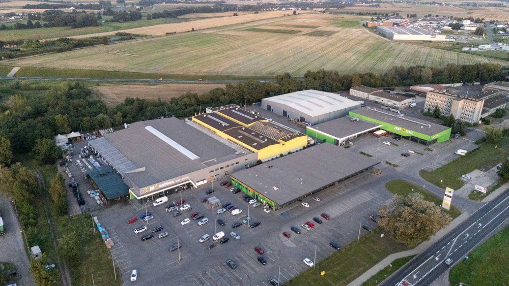 Wynajem przestrzeni handlowych – 200/300/650 m² – Green Park Śrem