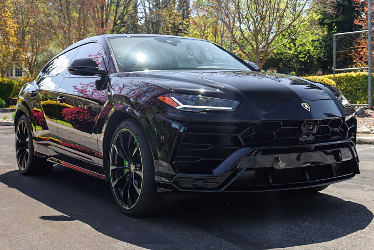 Lamborghini Urus 2021