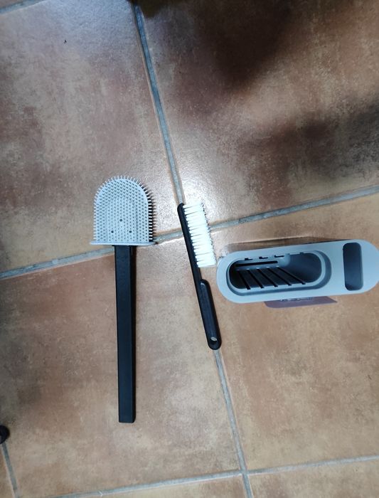 Conjunto de 2 escovas para casa de banho