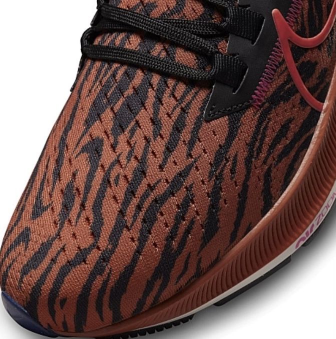 Кросівки жіночі Nike Air zoom PEGASUS 38 Orange/Black