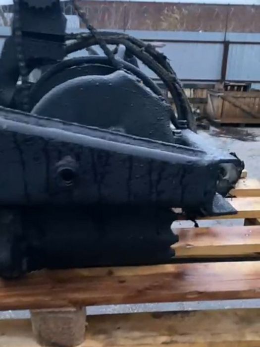 Продам лебёдку на ЗИЛ 131 новая