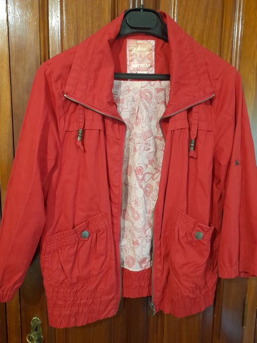 Casaco vermelho tam M