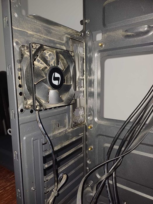 Obudowa + DVD SilentiumPC Brutus M10 Pure Black