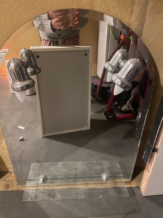 Espelho com luz para casa de banho