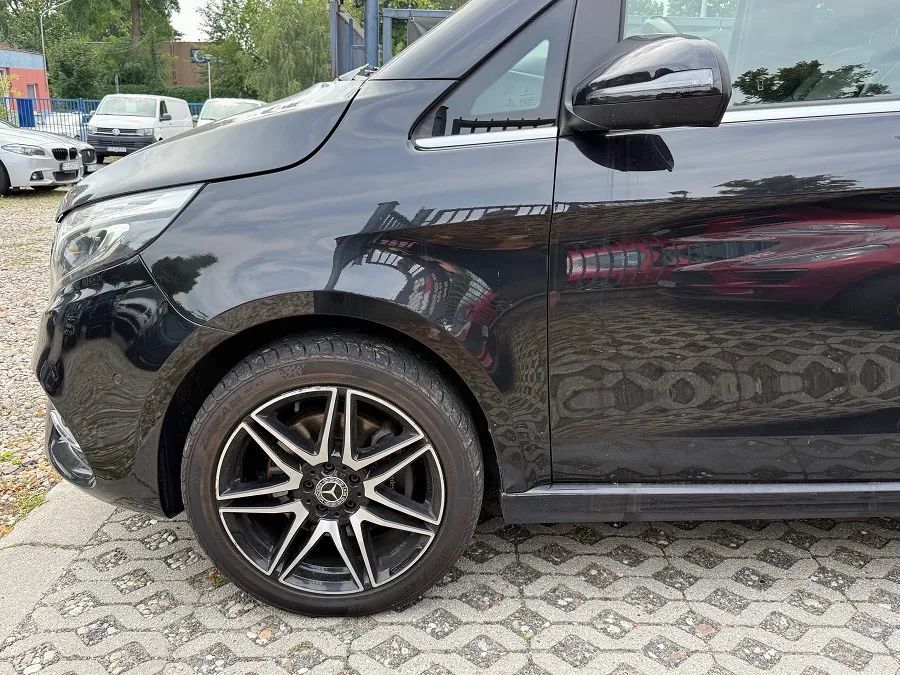 Mercedes-Benz Klasa V V250d 190ps 4Matic AMG Kamera360 WEBASTO Burmester El.Drzwi BEZWYPADEK