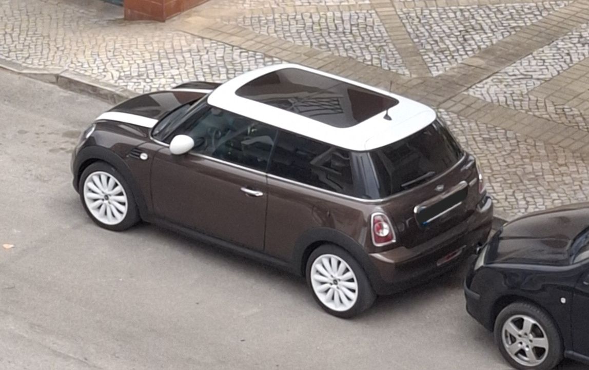 Mini Cooper Hot Chocolate