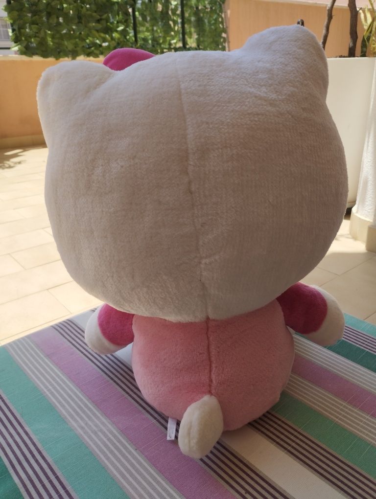 Peluche Hello Kitty