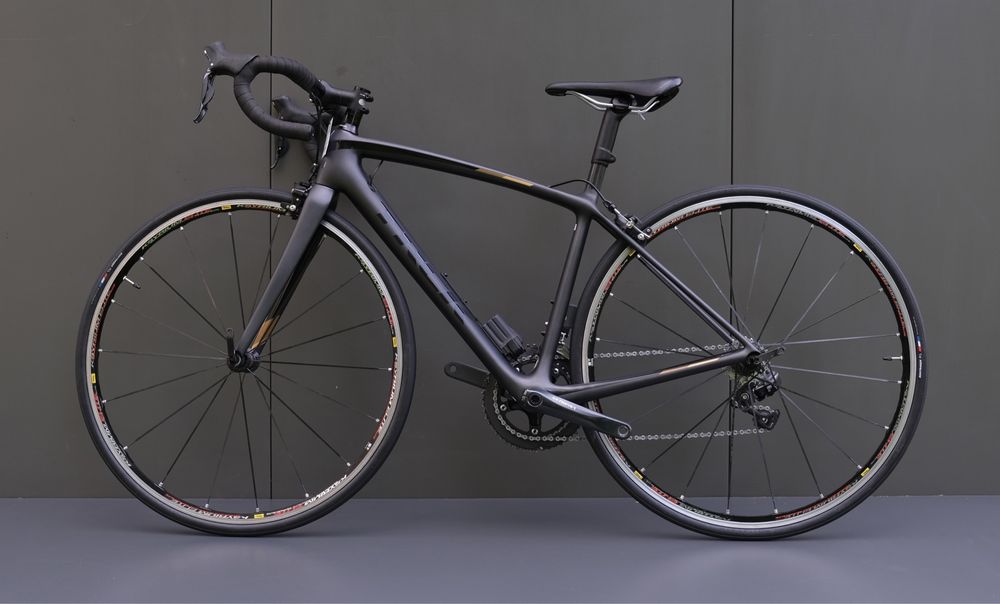 Шосейний велосипед Trek Emonda SL 5 Carbon Di2