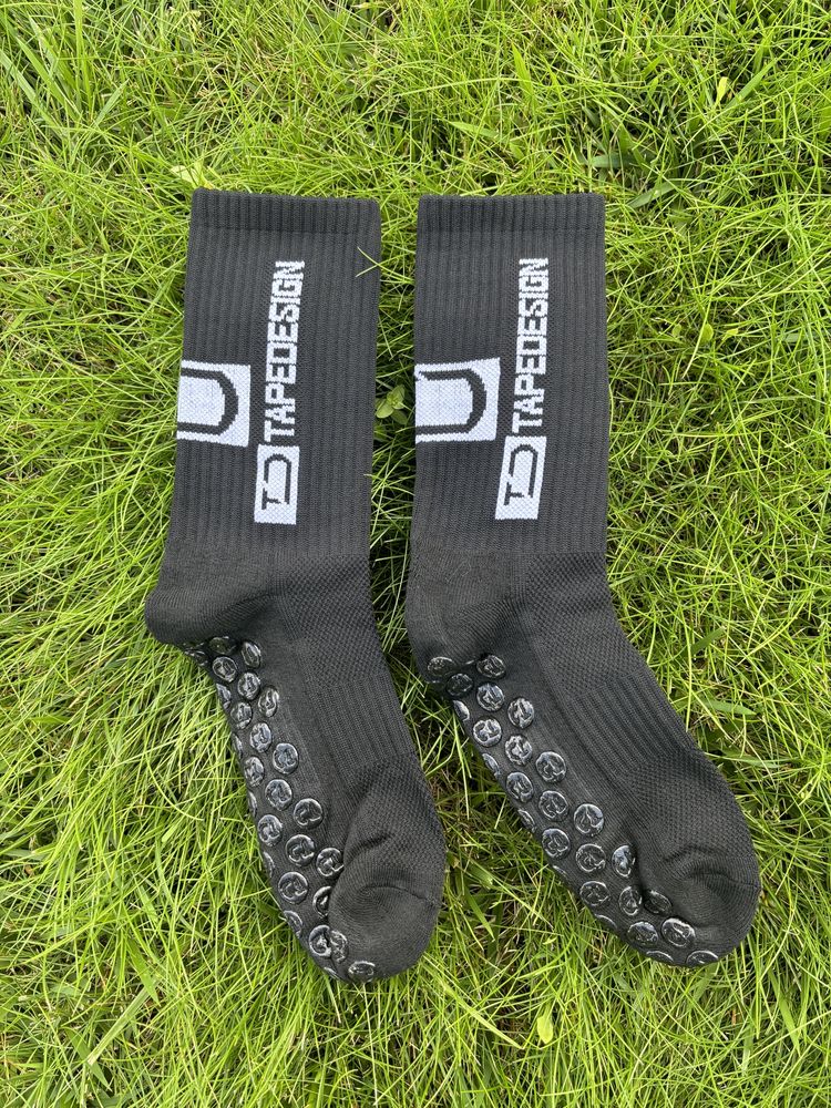 Meias desportivas tapedesign