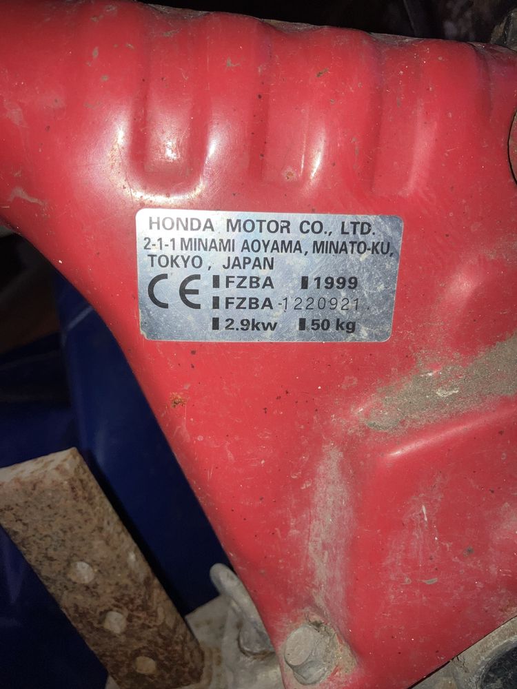 Trator de Fresa Honda F360
