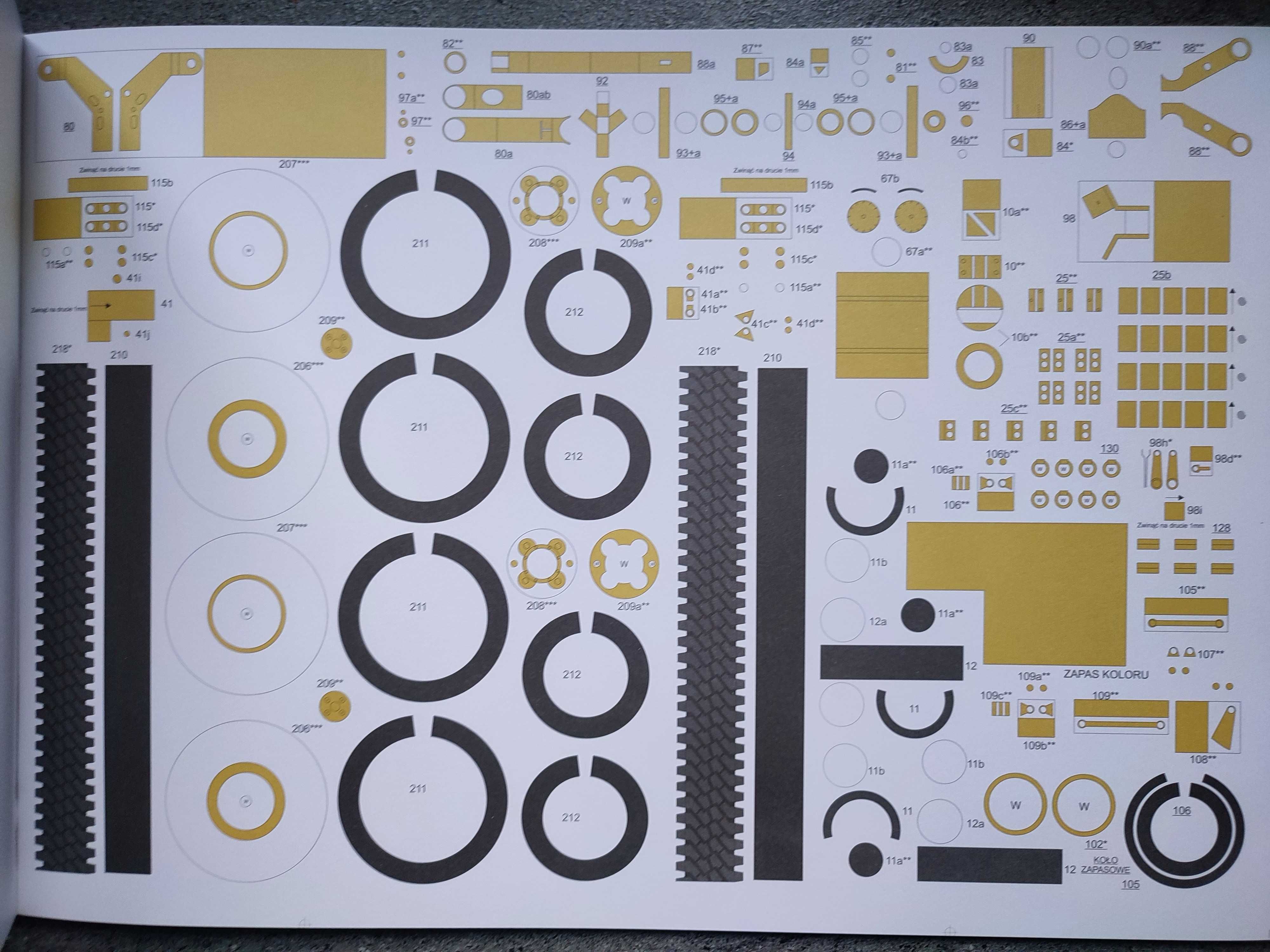 Model kartonowy Angraf 4/2016:   M1070 & M1000