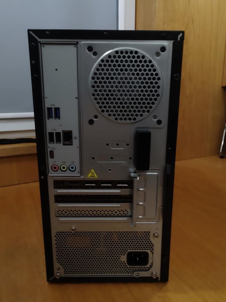 Komputer do gier Acer Nitro 50 Rtx 3060Ti/i5 11400F/32 GB RAM/SSD 1,4