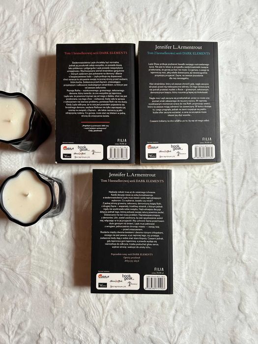 Armentrout Dark Elements Ognisty pocałunek Ostatnie tchnienie x3