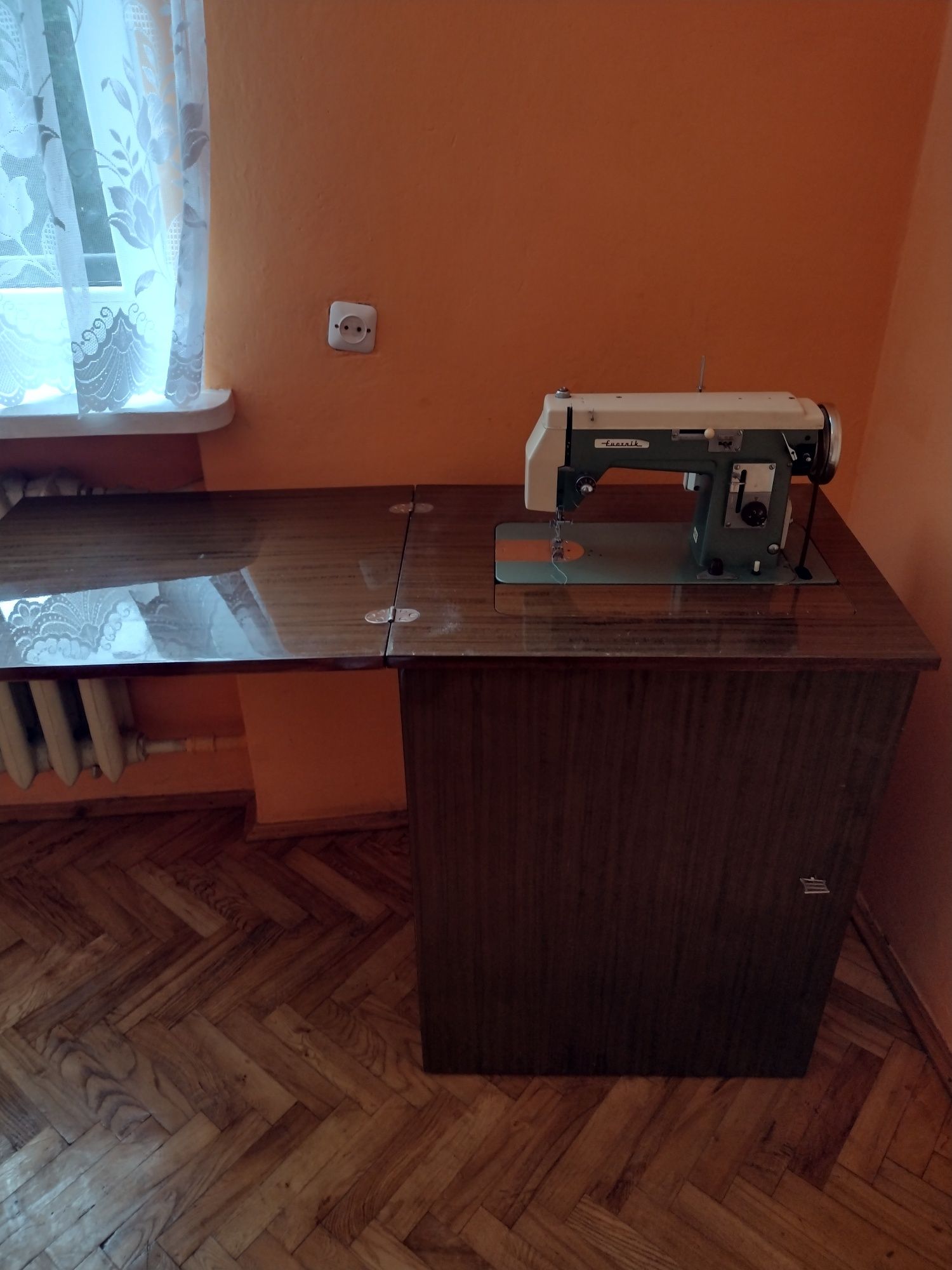 Maszyna do szycia