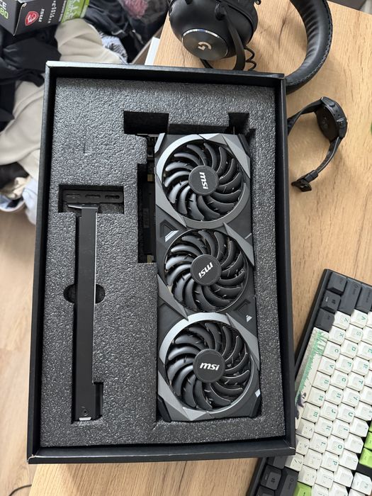 Відеокарта rtx MSI Ventus 3x plus 3080 10GB GDDR6X