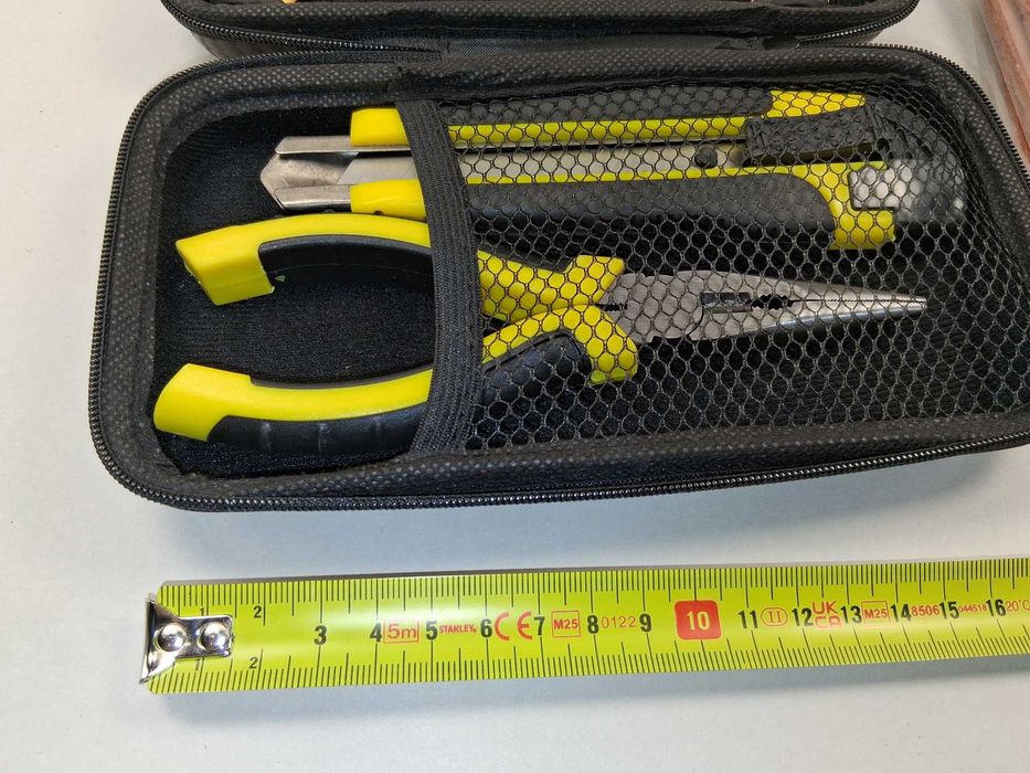 O009 Zestaw Naprawczy Opon Bezdętkowych Tubeless Nóż Kombinerki