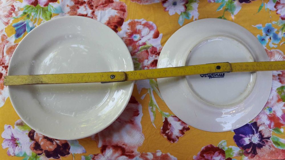 Тарілки столові радянські Тарелки столовые советские с клеймом Общепит