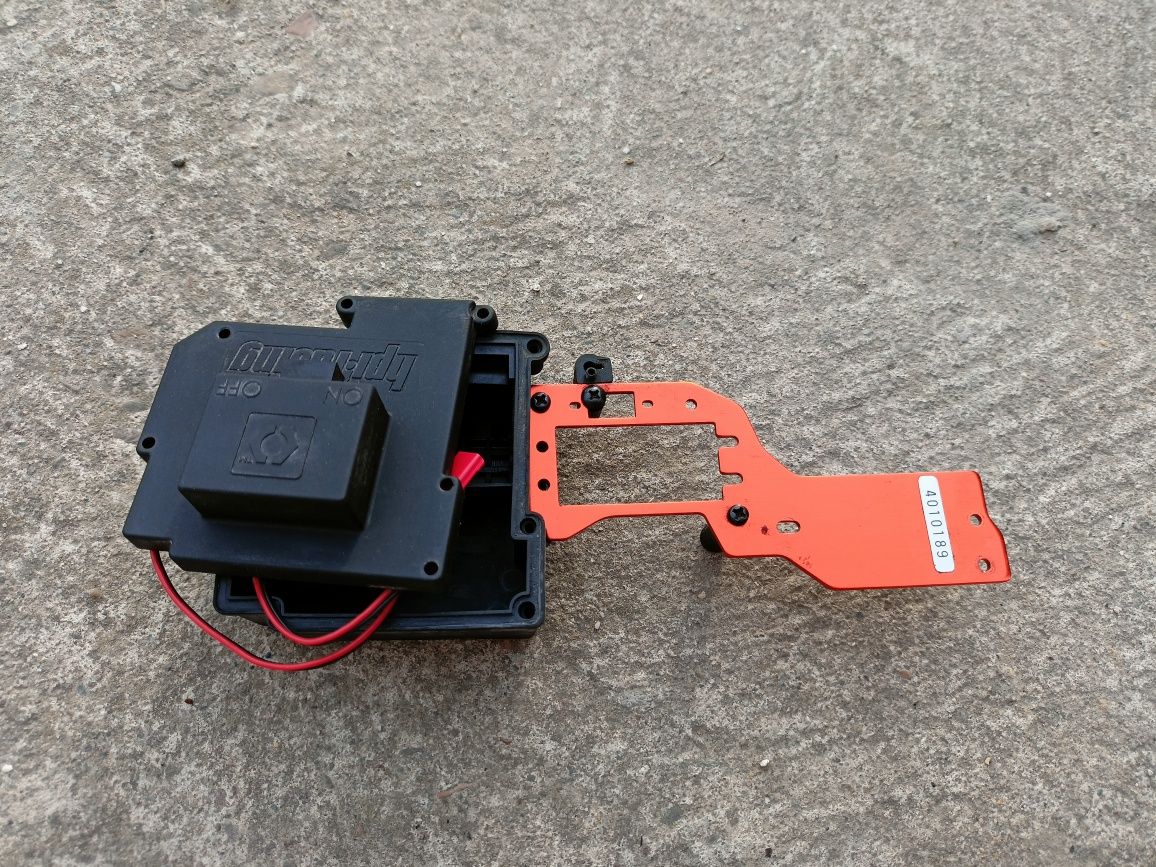 Hpi bullet mocowanie serwa box
