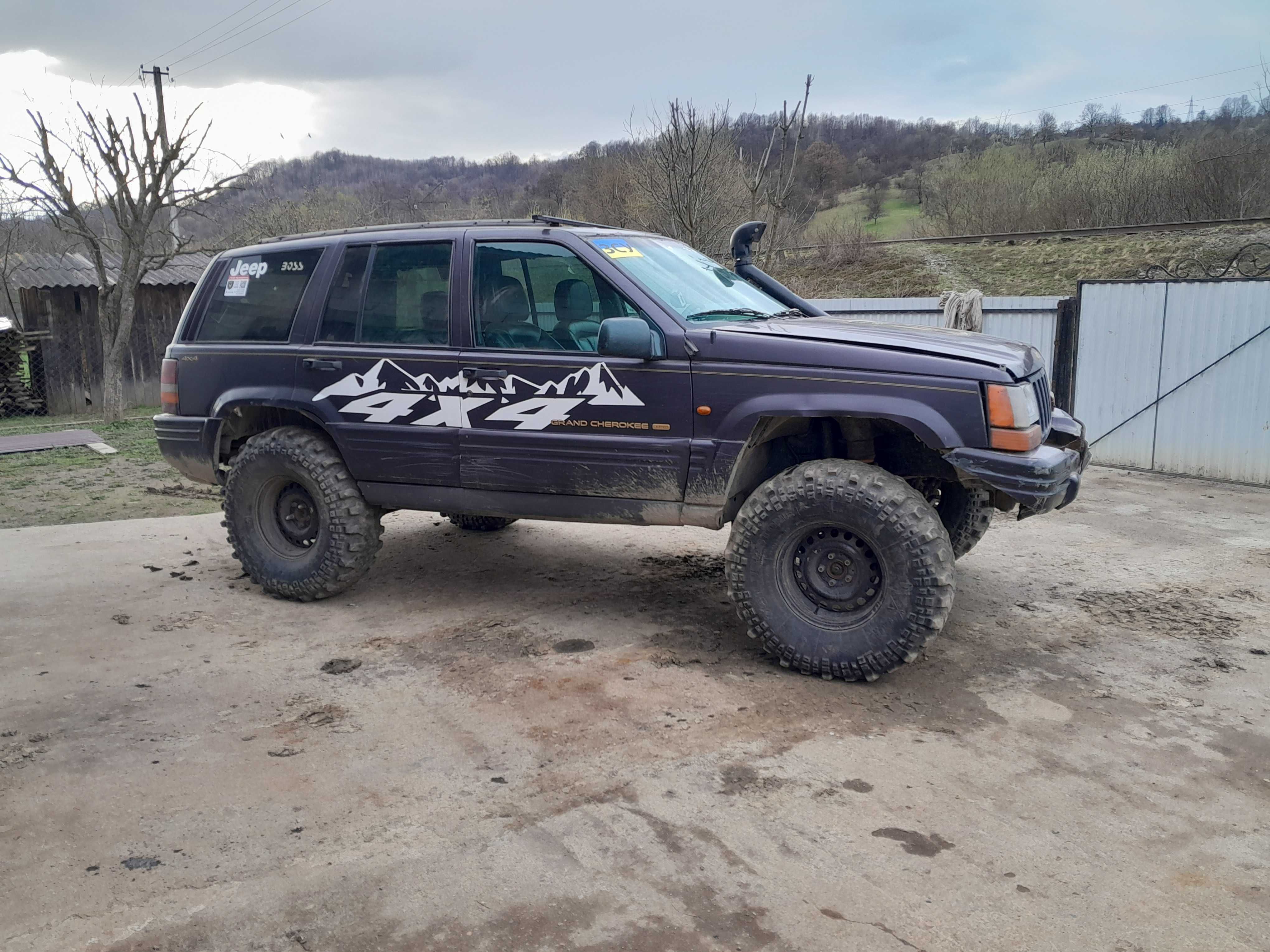 Jeep 4.0 бензин савів поїх