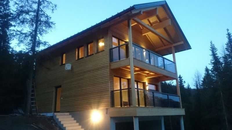 Balustrada szklana・Balustrady szklane zewnętrzne・Barierka szklana